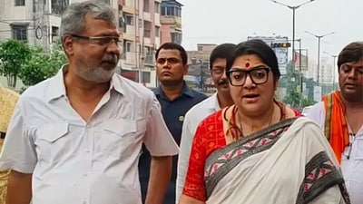 কামারহাটির নতুন চেয়ারম্যান হিসেবে নির্বাচিত হয়েছেন নির্দল কাউন্সিলর সুশান্ত চট্টোপাধ্যায়।