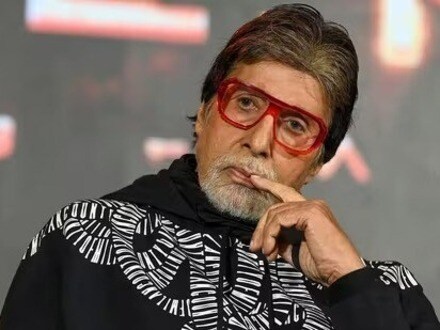 বিশ্বকাপের আবহে অমিতাভের পোস্ট নিয়ে তৈরি বিতর্ক