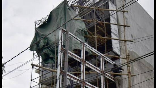 Assistant town planner (MC) Harvinder Singh said “the process was going on to take action against the illegal buildings.” (HT Representative Photo)
