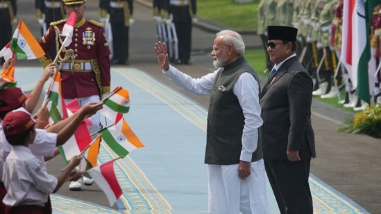 Indian Prime Minister Narendra Modi with Indonesian President Prabowo Subianto (AP Photo/Achmad Ibrahim)