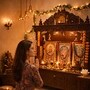 Puja room Vastu: పూజ గదిలో ఈ 5 వస్తువులు ఉంటే శుభ ఫలితాలు తగ్గుతాయట.. వాస్తు నిపుణుల సూచనలు