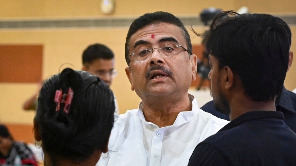 বারুইপুরে গণপিটুনিতে মৃত যুবক নির্দোষ ছিলেন, দাবি করলেন শুভেন্দু অধিকারী। (ছবি সৌজন্যে পিটিআই)