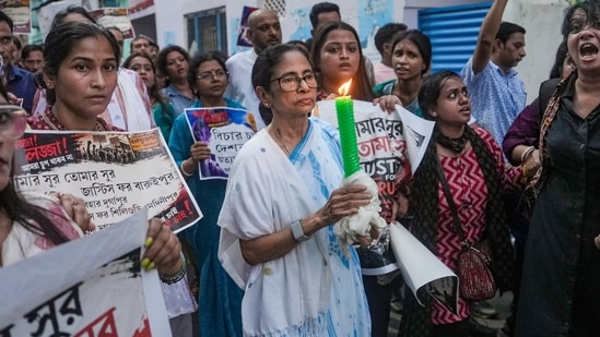 ‘Police acting as BJP arm’: Mamata accuses ruling party of blocking TMC protest on Baruipur rape-murder ‘Police acting as BJP arm’: Mamata accuses ruling party of blocking TMC protest on Baruipur rape-murder