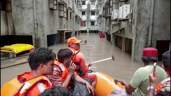 Surat received 358 mm rain in 24 hours as floods disrupted transport, shut schools and prompted large-scale evacuations across Gujarat. (ANI Video Grab)