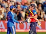 హ్యారీ బ్రూక్స్​తో శ్రేయస్ అయ్యర్..(ANI Pic Service)