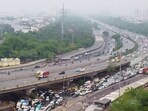 NHAI reinforced the repaired carriageway with metal sheets, while police deployed extra personnel and diversion plans to ease congestion. (ANI Video Grab)