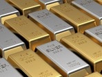 Gold Rate Today: మరింత తగ్గనున్న బంగారం ధరలు? ఎంసీఎక్స్‌లో పసిడి, వెండి పతనం