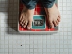 Nutritionist shares a 1,500-calorie vegetarian diet plan for effective fat loss. 