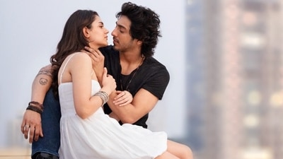 Ahaan Panday and Aneet Padda in Mohit Suri's Saiyaara. Ahaan Panday and Aneet Padda in Mohit Suri's Saiyaara.
