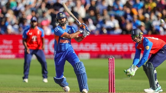 Shreyas Iyer slammed an unbeaten knock of 80* off 49 balls.(ANI Pic Service)