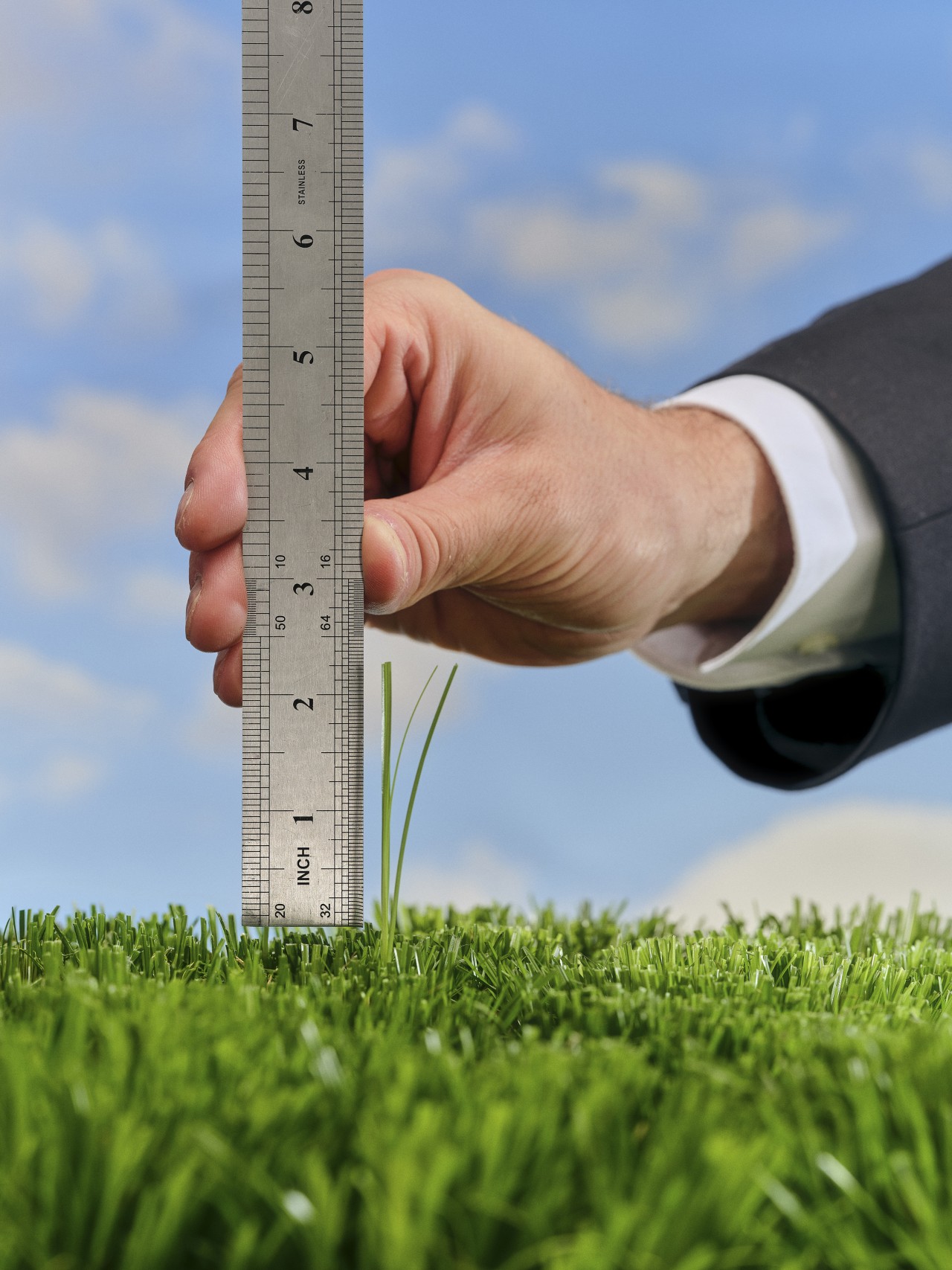 For a lot of office workers—OK, mostly middle-aged male office workers—a manicured lawn is as much a status symbol as a luxury car in the driveway. For a lot of office workers—OK, mostly middle-aged male office workers—a manicured lawn is as much a status symbol as a luxury car in the driveway.