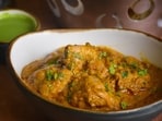 This butter garlic chicken recipe packs 58g of protein and just 472 calories.