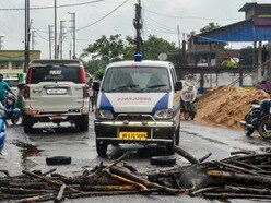 বারুইপুরে দাঙ্গায় প্ররোচনা দেওয়ার অভিযোগে এফআইআর দায়ের হওয়ার পর এবার কলকাতা হাই কোর্টের দ্বারস্থ হলেন সিপিএম নেতা লাহেক আলি। 