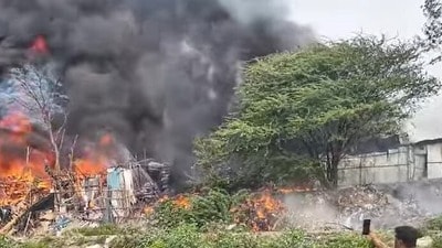 హైదరాబాద్ చాదర్‌ఘాట్‌లో భారీ అగ్నిప్రమాదం