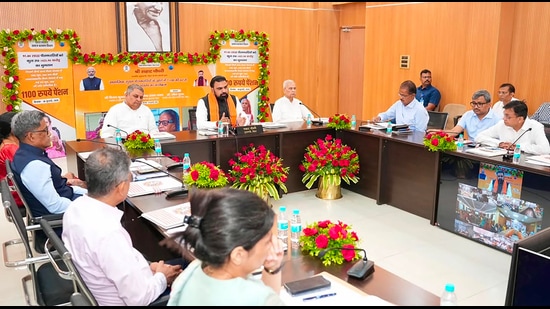 Bihar Chief Minister Samrat Choudhary, along with Deputy Chief Ministers Vijay Kumar Choudhary and Vijendra Prasad Yadav, transfers a sum of ₹1,423.94 crore through Direct Benefit Transfer (DBT) into the accounts of 97.84 lakh social security pension beneficiaries in Patna on Friday. (Santosh Kumar/HT)