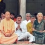 আনন্দীবেন প্যাটেল বলেন, 'আপনি আইএএস অফিসার হন বা শিক্ষিকা, তার আগে একজন ‘এক্সপার্ট মা’ হোন। (HT_PRINT)