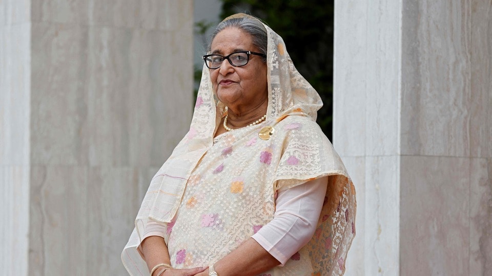 ‘যদি মৃত্যু আসে, তাহলে তা নিজের মাটিতে..’, দেশে ফেরার ঘোষণা হাসিনার, কবে ফিরছেন?। (ফাইল ছবি, সৌজন্যে এএফপি)