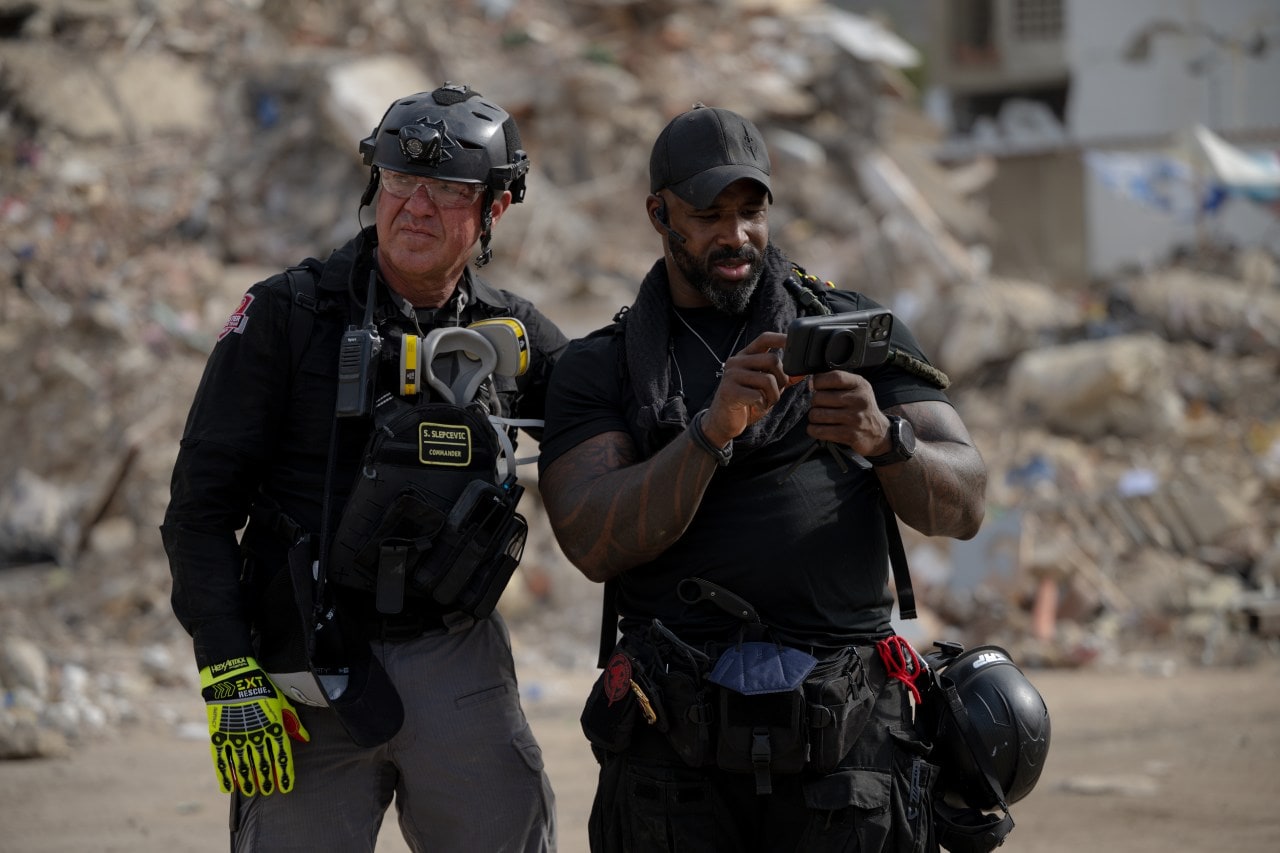 Steve Slepcevic, left, has responded to other international natural disasters but was shocked by the Venezuelan government’s poor response. Steve Slepcevic, left, has responded to other international natural disasters but was shocked by the Venezuelan government’s poor response.
