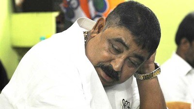 দিদির হাত ছেড়ে অনুব্রত এবার ঋতব্রত-পন্থী!পেলেন কোন পদ?বড় দায়িত্বে শান্তনু সেনও দিদির হাত ছেড়ে অনুব্রত এবার ঋতব্রত-পন্থী!পেলেন কোন পদ?বড় দায়িত্বে শান্তনু সেনও