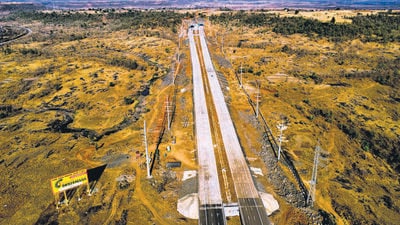 The Samruddhi Expressway has two tunnels between Igatpuri and Kasara with a cumulative length of 13.1 km, which are critical in connecting Mumbai with the rest of Maharashtra. (Hindustan Times) The Samruddhi Expressway has two tunnels between Igatpuri and Kasara with a cumulative length of 13.1 km, which are critical in connecting Mumbai with the rest of Maharashtra. (Hindustan Times)
