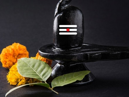 రవి ప్రదోష వ్రతం 2026: రేపు శివారాధనకు శుభ సమయం, పాటించాల్సిన నియమాలు తెలుసుకోండి!