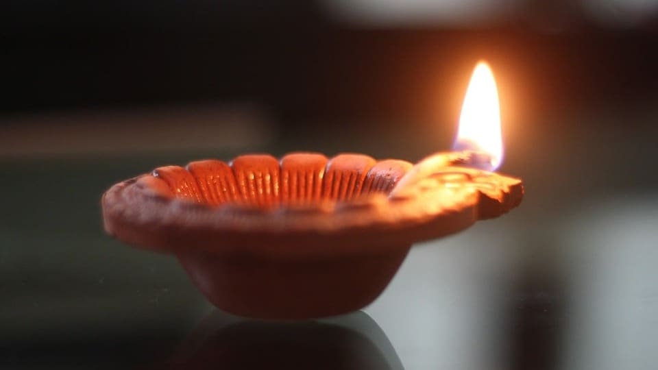 ১৩ নাকি ১৪ জুলাই পড়ছে ২০২৬ সালের আষাঢ় অমাবস্যা? রইল তারিখ, তিথি