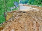 The stretch that gave way in Shaheed Bhagat Singh Nagar area, Ludhiana, on Saturday. (HT PHOTO)