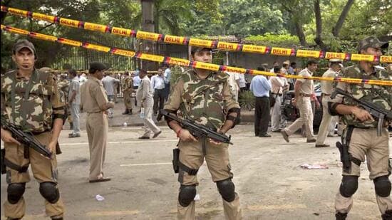 Delhi top cop orders separation of probe duties from law-and-order work
