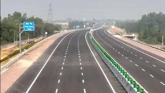The six-lane, access-controlled greenfield expressway, built by the National Highways Authority of India (NHAI) at an estimated cost of ₹4,700 crore, is designed for speeds of up to 120 kmph and can be expanded to eight lanes in the future. (File)