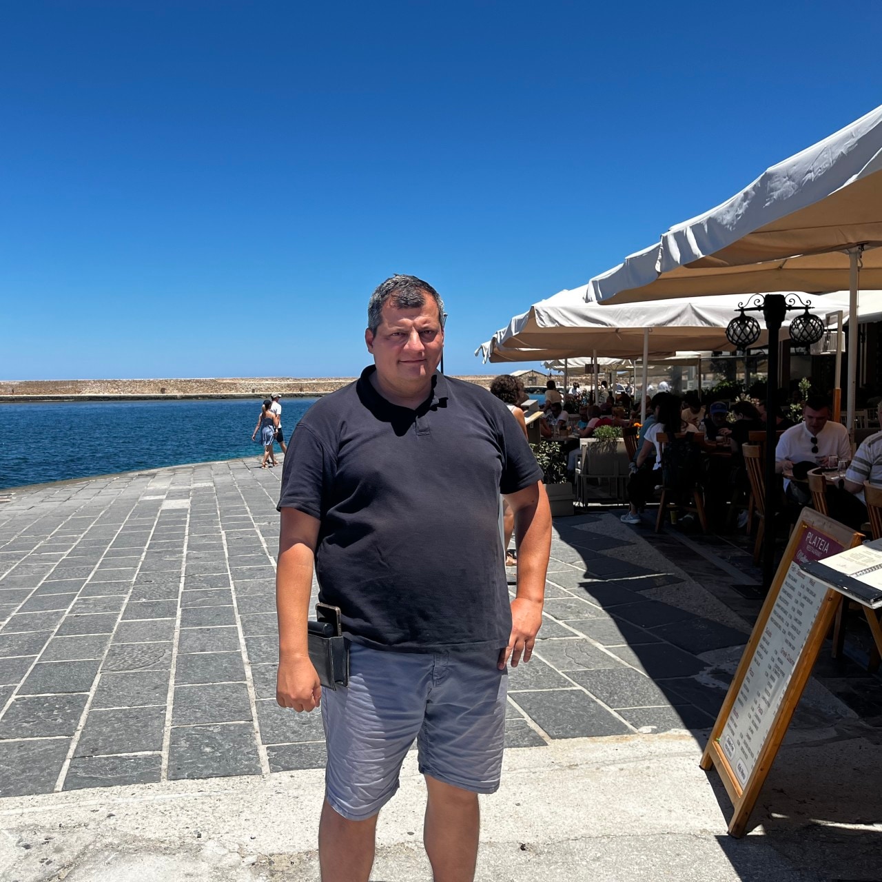 Manolis Kamilakis runs a restaurant in Chania, on Crete’s northwestern coast. Manolis Kamilakis runs a restaurant in Chania, on Crete’s northwestern coast.