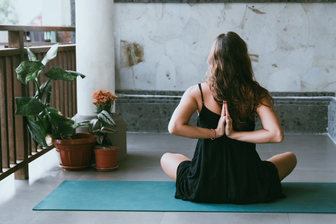 If there is sharp pain, dizziness, numbness, or discomfort that increases, stop and seek professional advice. (Unsplash) If there is sharp pain, dizziness, numbness, or discomfort that increases, stop and seek professional advice. (Unsplash)