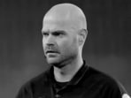 Dutch football referee Rob Dieperink has died at the age of 38.(X)