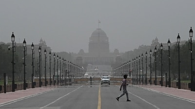 Gram It: A man was spotted walking on the Kartavya Path amid reduced visibility, in Delhi on Sunday. The city's AQI has slipped into the “poor” category at 261 on Monday, the highest in over 85 days. The Commission for Air Quality Management (CAQM) has attributed this to the dusty winds from storms in Afghanistan, Iran, and Pakistan. Delhiites, it is advised to keep your air purifiers on to breathe cleaner air. (Photo: Sathiya/ANI)