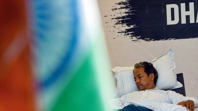 Environmental activist Sonam Wangchuk is on the 16th day of his hunger strike to support the Cockroach Janata Party (CJP) campaign seeking the resignation of Union Education Minister Dharmendra Pradhan. (that I) Environmental activist Sonam Wangchuk is on the 16th day of his hunger strike to support the Cockroach Janata Party (CJP) campaign seeking the resignation of Union Education Minister Dharmendra Pradhan. (that I)