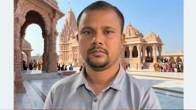 বাংলাদেশের গাইবান্ধার রামমূর্তি নির্মাণের মূল উদ্যোক্তা গ্রেফতার (সৌজন্যে টুইটার) বাংলাদেশের গাইবান্ধার রামমূর্তি নির্মাণের মূল উদ্যোক্তা গ্রেফতার (সৌজন্যে টুইটার)
