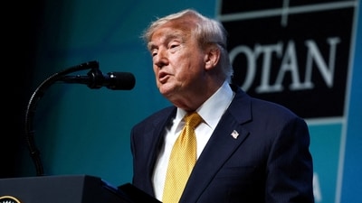 Trump praised the late Sen. Graham, calling him a great ally and workaholic, while acknowledging Lindsey Graham's criticism after Jan. 6. He recalled the senator's quick retraction and recalled moments shared on the golf course that were part of their friendship. (Reuters)