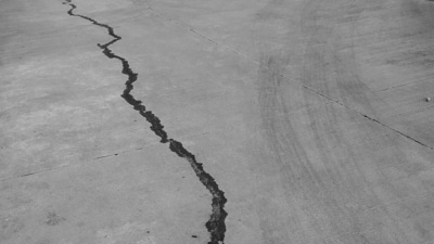 A 4.3-magnitude earthquake was reported near Landsburg, California, at 9:40 a.m. Pacific time on Monday. The earthquake, located 9 miles west-southwest of Randsburg at a depth of 5.6 miles, was detected by 30 monitoring stations but has not yet been scientifically assessed.