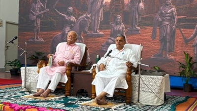 RSS chief Mohan Bhagwat and Sarkariyavah Dattatreya Hosabale at the meeting in Belagavi on Sunday. (X/@RSSorg) RSS chief Mohan Bhagwat and Sarkariyavah Dattatreya Hosabale at the meeting in Belagavi on Sunday. (X/@RSSorg)
