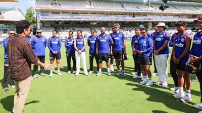 Sachin Tendulkar speaks to India Women ahead of play on the fourth day. (Sachin Tendulkar on X) Sachin Tendulkar speaks to India Women ahead of play on the fourth day. (Sachin Tendulkar on X)