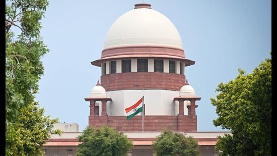 According to the NJDG, the Supreme Court currently has 96,045 pending cases. Of these, 37,883 cases, around 39.4%, are less than one year old, indicating that a large chunk of the docket comprises older cases awaiting adjudication. (HT Archive)