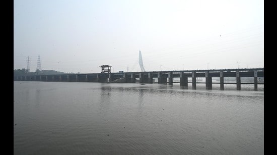 The incident occurred around 4:30pm on Sunday (HT)