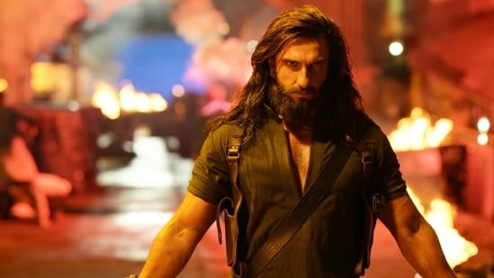 After ₹3000 cr global success, Ranveer Singh’s Dhurandhar stumbles in Japan with just 900 viewers on first day