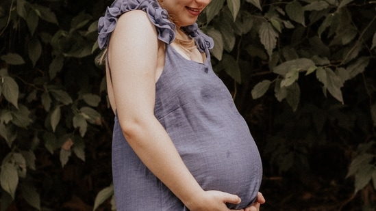 Health check-ups are recommended by Dr Mali while planning pregnancy after the age of 35.