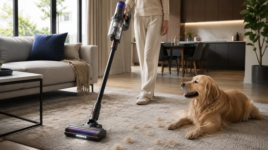 These seven signs reveal it's time to replace your vacuum cleaner.