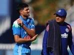 IND vs ENG LIVE Score: Shubman Gill had to walk off due to cramps.