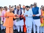 Union Road Transport and Highways Minister Nitin Gadkari, Union Minister Rajnath Singh, and Uttar Pradesh Chief Minister Yogi Adityanath inaugurate the Lucknow–Kanpur Expressway, in Unnao on Monday. Uttar Pradesh Deputy Chief Minister Brajesh Pathak present. (Sourced) Union Road Transport and Highways Minister Nitin Gadkari, Union Minister Rajnath Singh, and Uttar Pradesh Chief Minister Yogi Adityanath inaugurate the Lucknow–Kanpur Expressway, in Unnao on Monday. Uttar Pradesh Deputy Chief Minister Brajesh Pathak present. (Sourced)
