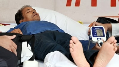 Environmental activist Sonam Wangchuk on the 16th day of his hunger strike in support of the Janata Party. (Annie's photo) Environmental activist Sonam Wangchuk on the 16th day of his hunger strike in support of the Janata Party. (Annie's photo)