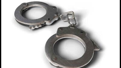 Handcuffs - Handcuff
