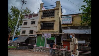 Mumbai, India - July 14, 2026: A view of the demolition drive at an allegedly unauthorized Tehajeeb school building in Govandi, in mumbai, India, on Tuesday, July 14, 2026. (Photo by Satish Bate/ Hindustan Times) (Hindustan Times) Mumbai, India - July 14, 2026: A view of the demolition drive at an allegedly unauthorized Tehajeeb school building in Govandi, in mumbai, India, on Tuesday, July 14, 2026. (Photo by Satish Bate/ Hindustan Times) (Hindustan Times)