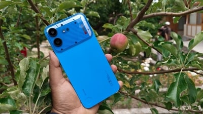 Nothing Phone 4b is now available for purchase via Flipkart. (Ijaj Khan - HT) Nothing Phone 4b is now available for purchase via Flipkart. (Ijaj Khan - HT)